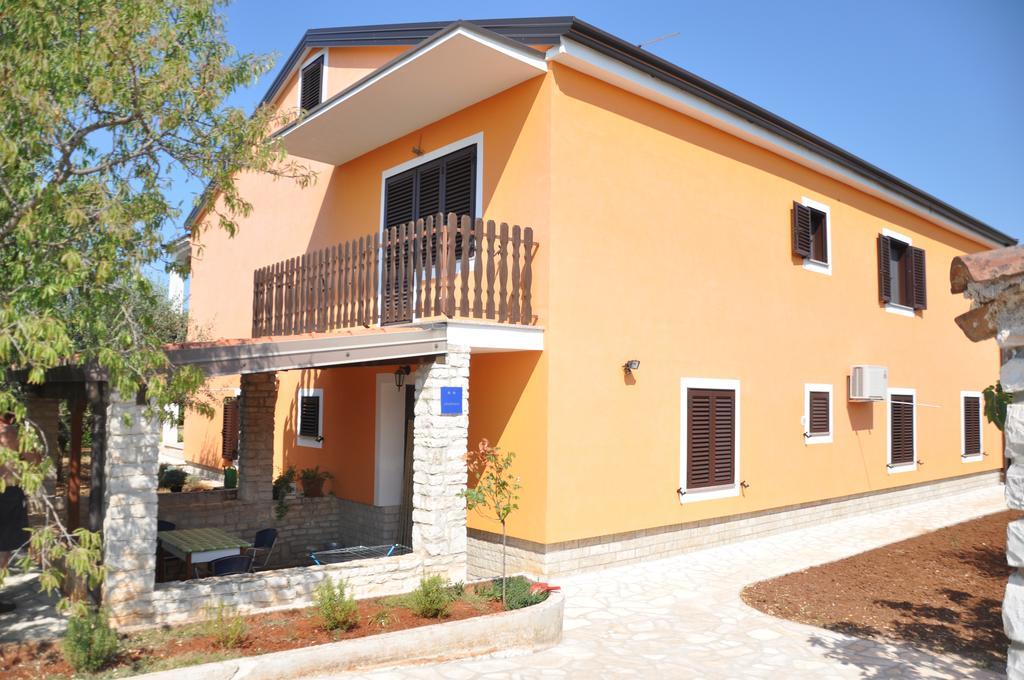 Apartments Majda Умаг Екстер'єр фото